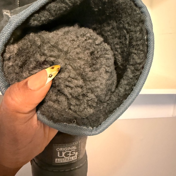 UGG Gray Cozy Boots - Picture 4 of 5
